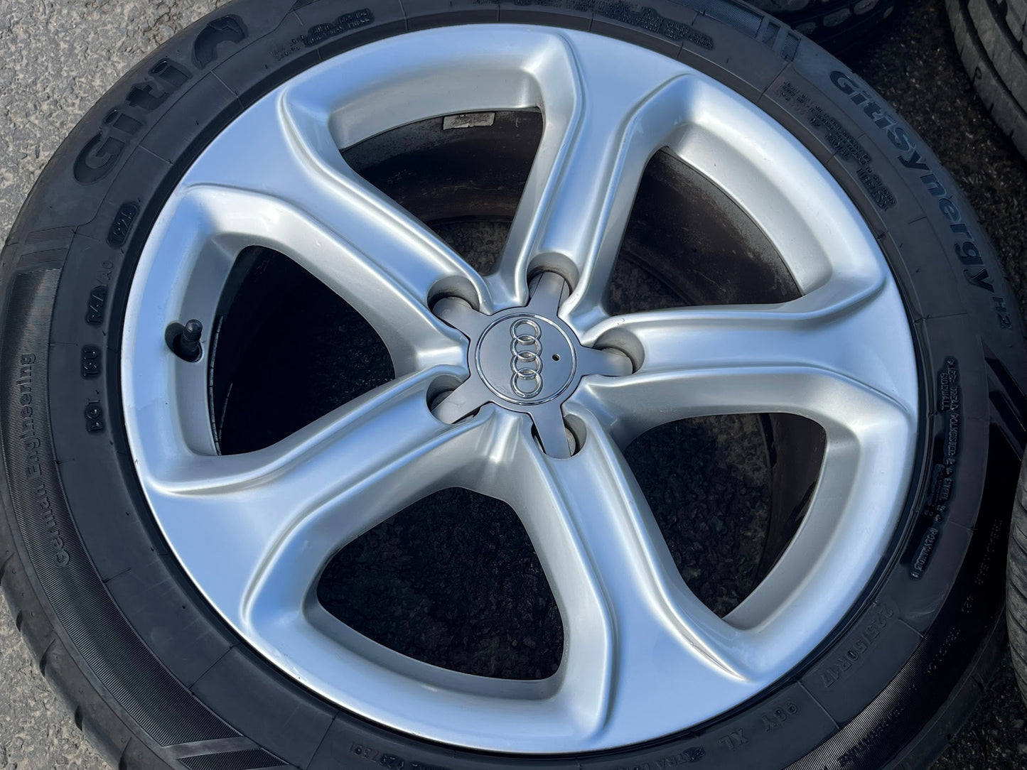 Genuine 17" Audi A5 Alloy Wheels & Tyres 5x112 Excellent Condition Goodyear
