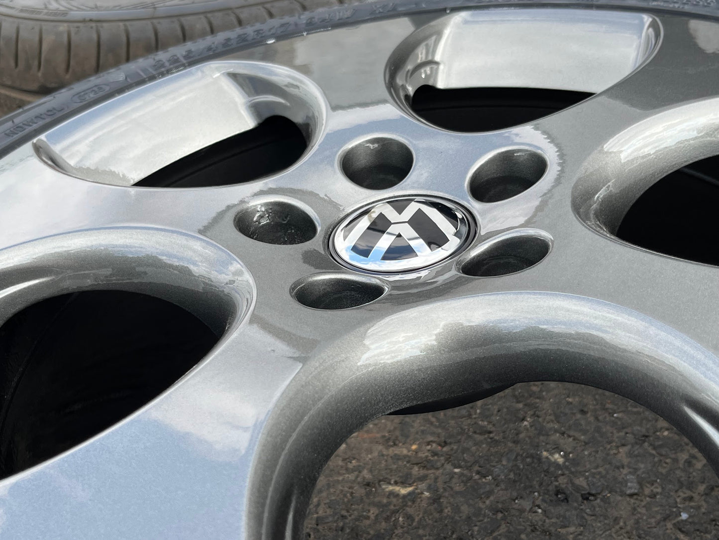 *Refurbished* Genuine 17" VW Monza Alloy Wheels & Tyres 5x112